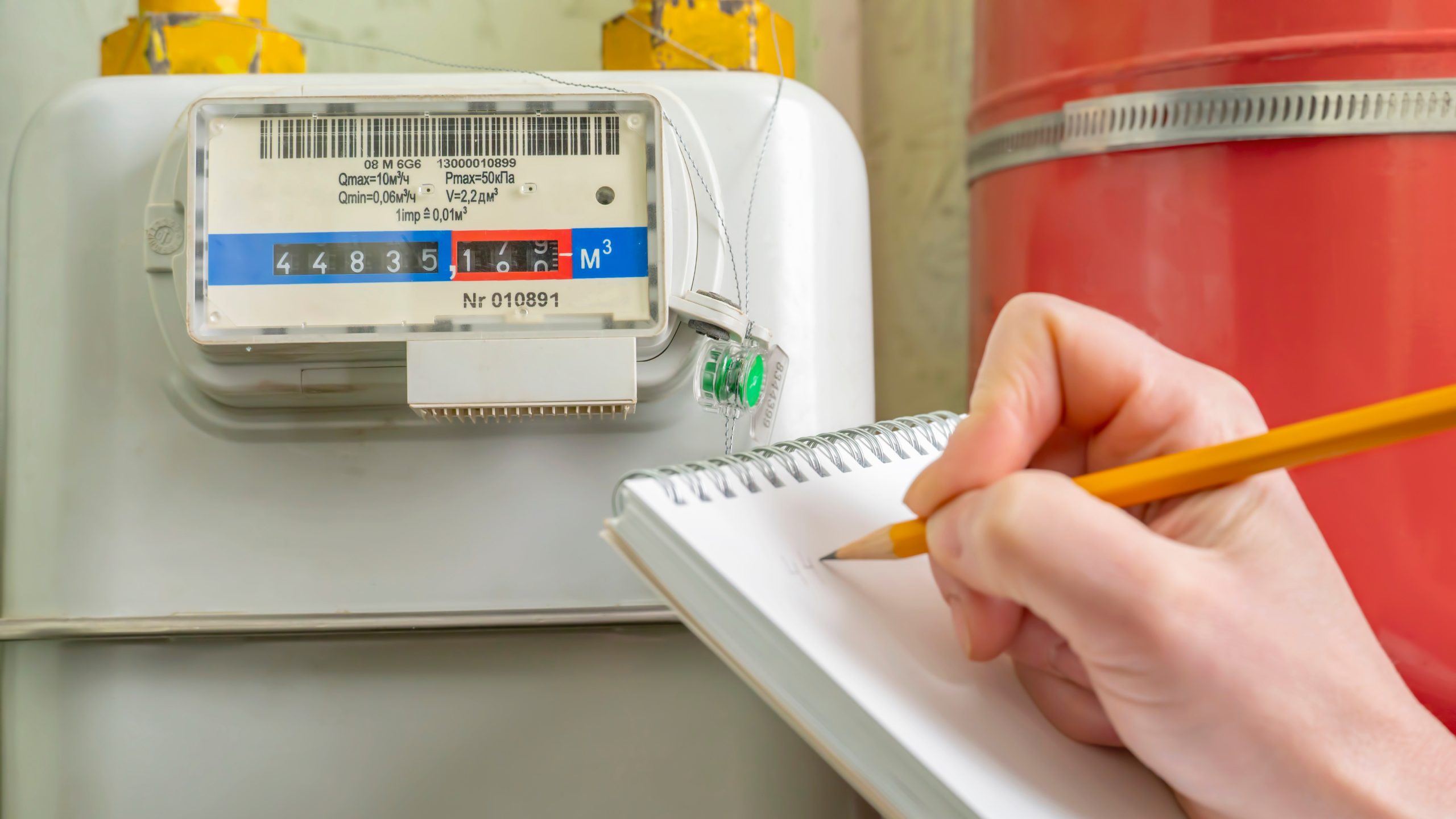 Foto reprezentând peste clienți casnici - Știri România