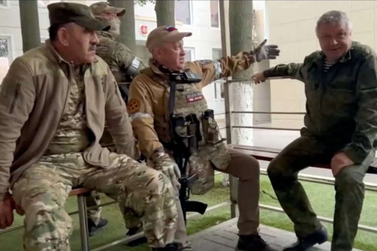 Vizual pentru generalul rang înalt pe Top10stiri.ro