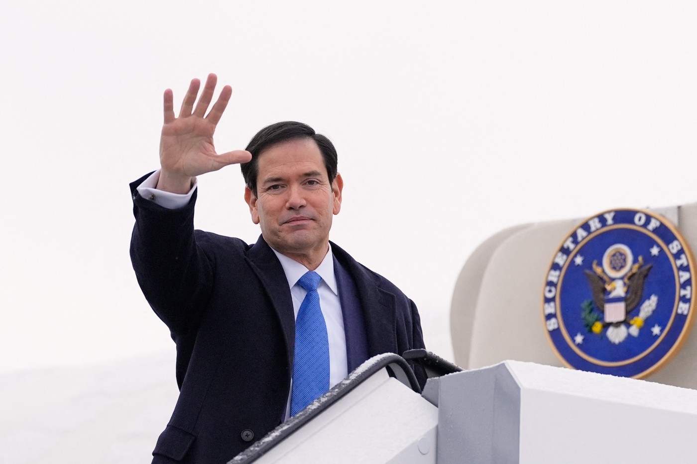 Imagine despre micul marco diplomatul - Top10stiri.ro