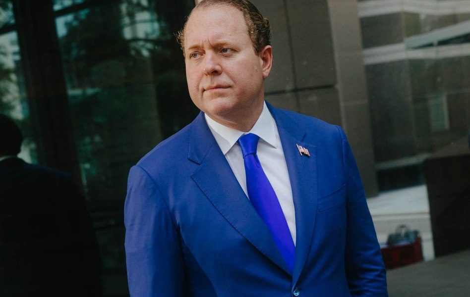 Imagine despre investitor american apropiat - Top10stiri.ro