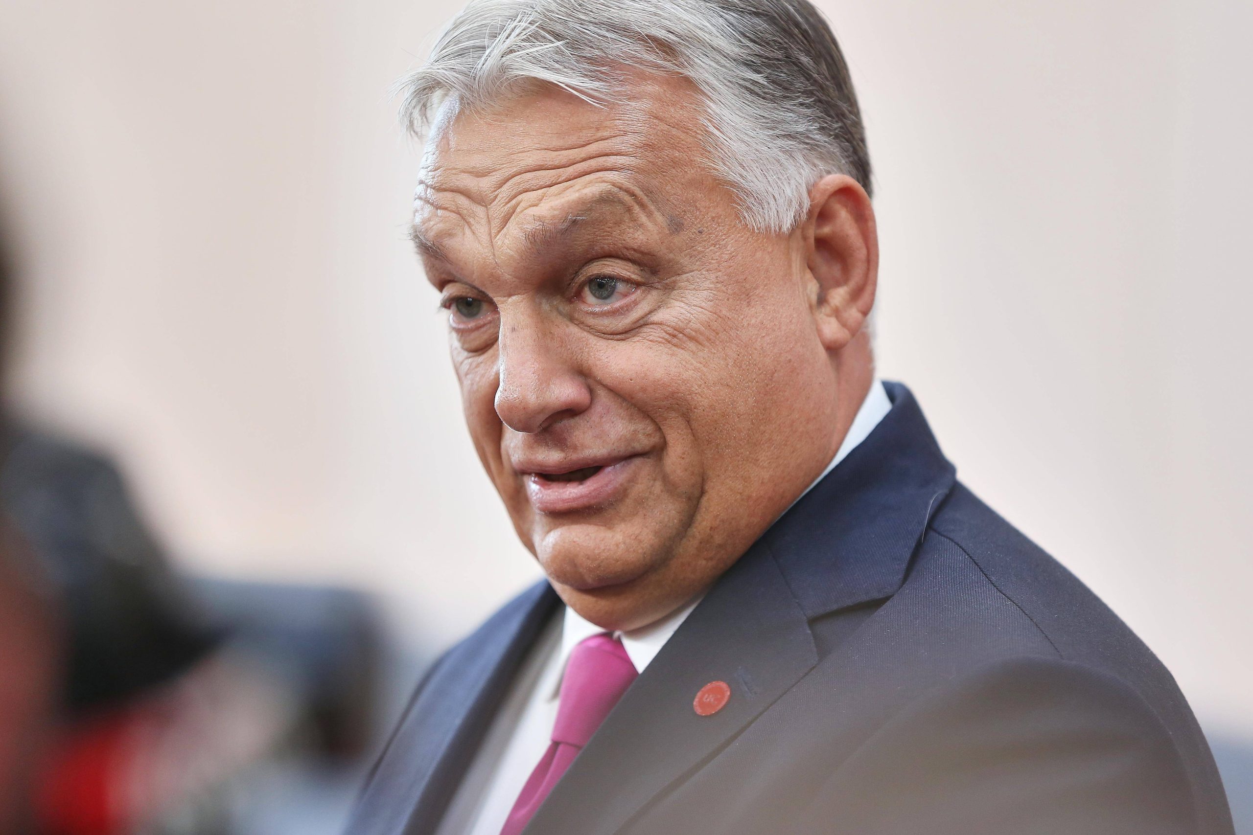 confruntarea orbán privind - Imagine ilustrativă