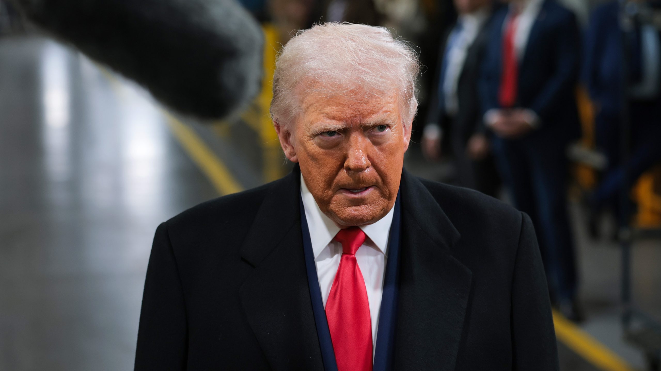 Foto reprezentând trump anunțat scutul - Știri România