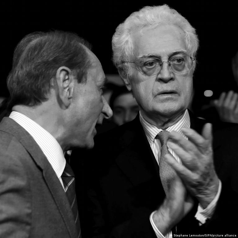 Știri despre france former lionel - Top10Știri.ro