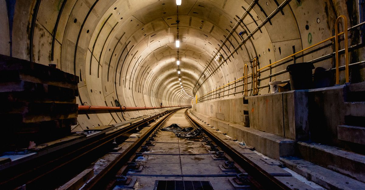 Metrorex lucrări fictive